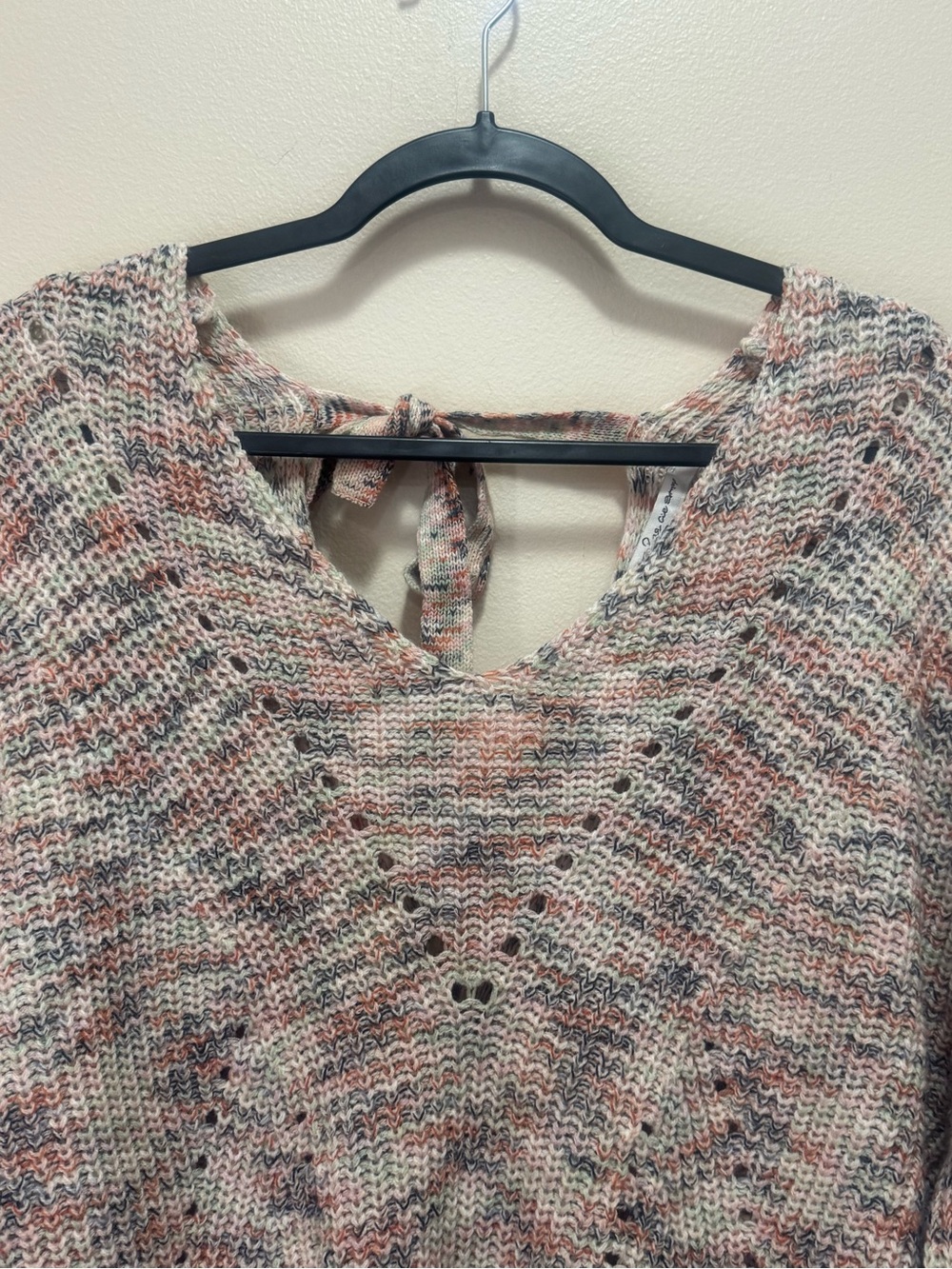 American Rag Cie Sweater - Picture 2 of 5